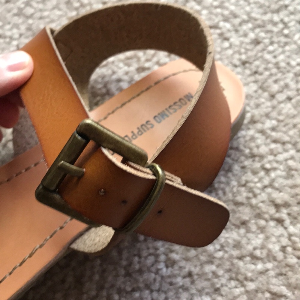Mossimo Sandals - Picture 3 of 3